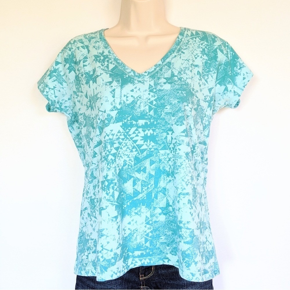Columbia Omni-Freeze Advanced Cooling V-Neck T-Shirt Teal Geometric Print Medium